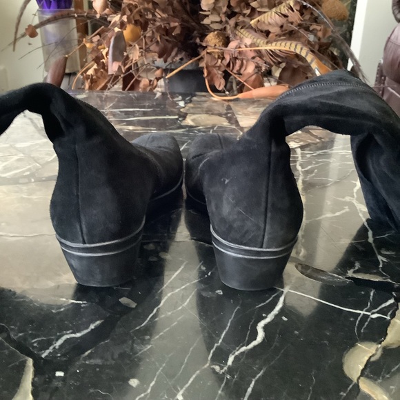 Lacanadienne black suede low wedge heel boots size 8 - Picture 8 of 10